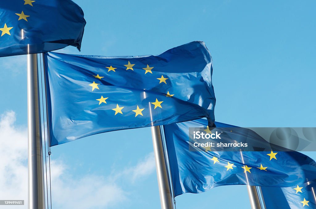 Face à la privatisation de l&rsquo;espace , l&rsquo;Europe affirme sa souveraineté et sa compétitivité.